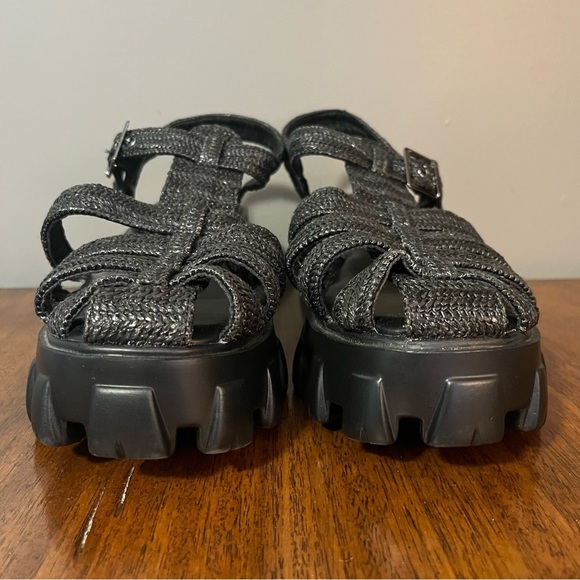 Cape Robbin woven sandals. Women’s size 9. Like new! - Picture 8 of 11